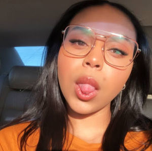 Meet your Posher, Kyla